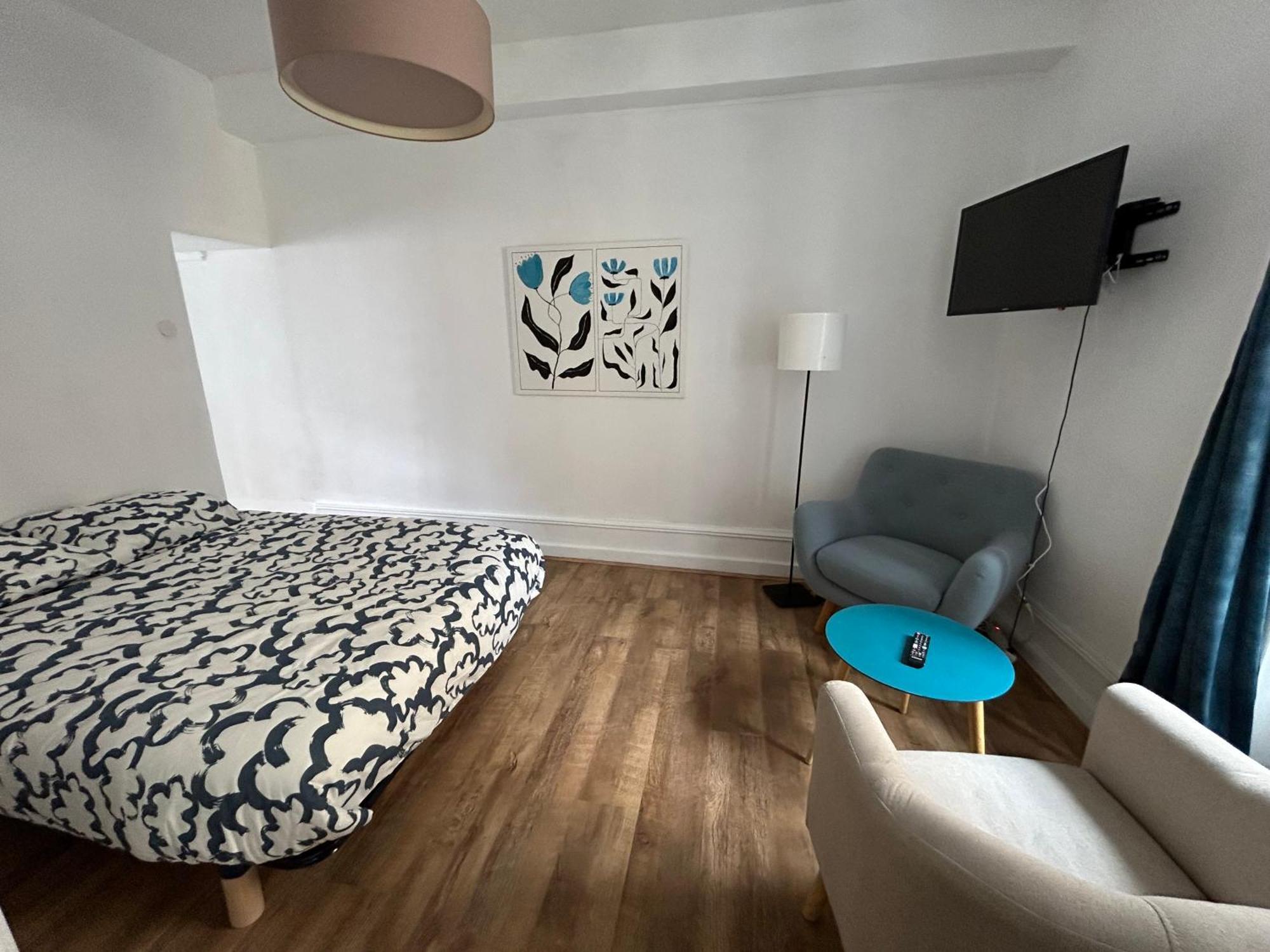 Appartement Cosy Charme Ancien Thizy-les-Bourgs 外观 照片